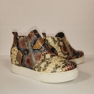 BAMBOO Rise-01 High Top Wedge Platform Sneaker Womens 7 Multi Camo Snakeprint